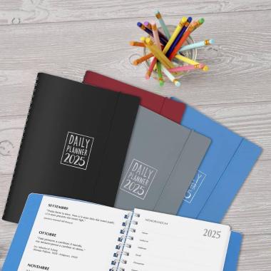 Agenda giornaliera Biembi 2026 grigio spiralata con copertina in cuoio rigenerato 15x21cm